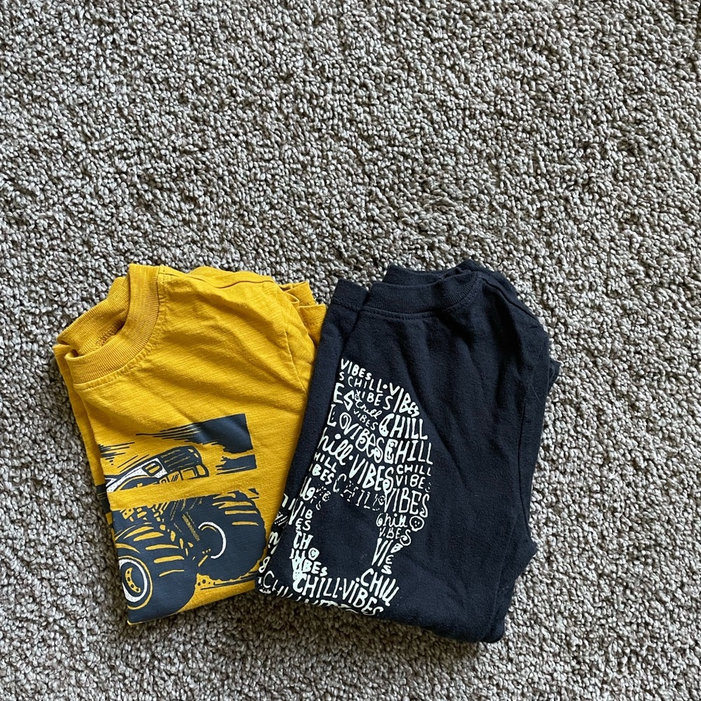 ✨Bundle✨ Boys’ 5T Long Sleeve Shirts
